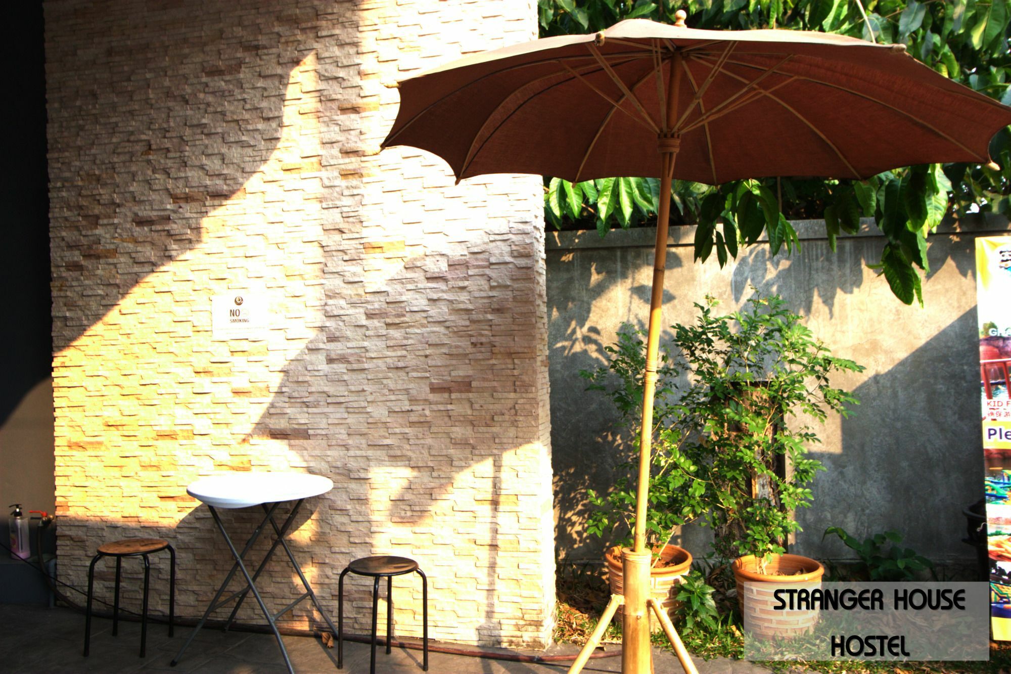 Albergue Stranger House Chiang Mai Exterior foto